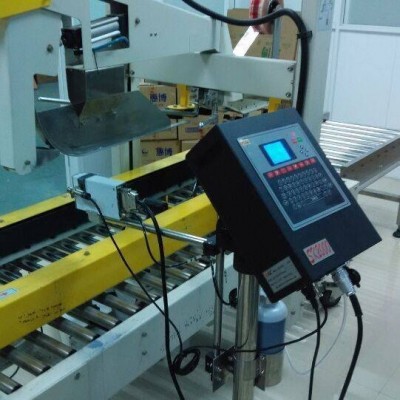 在線式大字符噴碼機點陣噴碼水泥袋牛皮紙袋面粉袋編織袋鋼管等